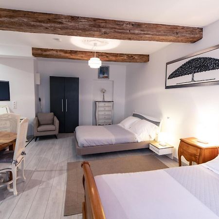 Chambre Familiale Du Couvent นาร์บอนน์ ภายนอก รูปภาพ