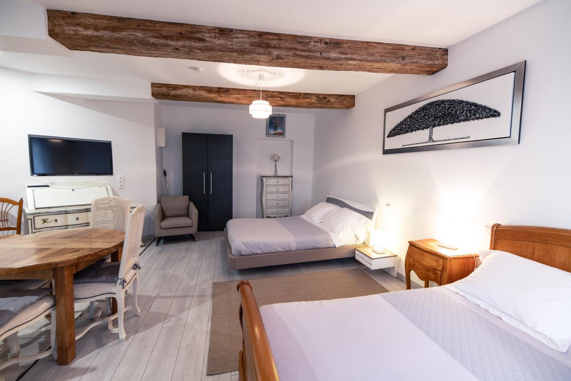 Chambre Familiale Du Couvent นาร์บอนน์ ภายนอก รูปภาพ